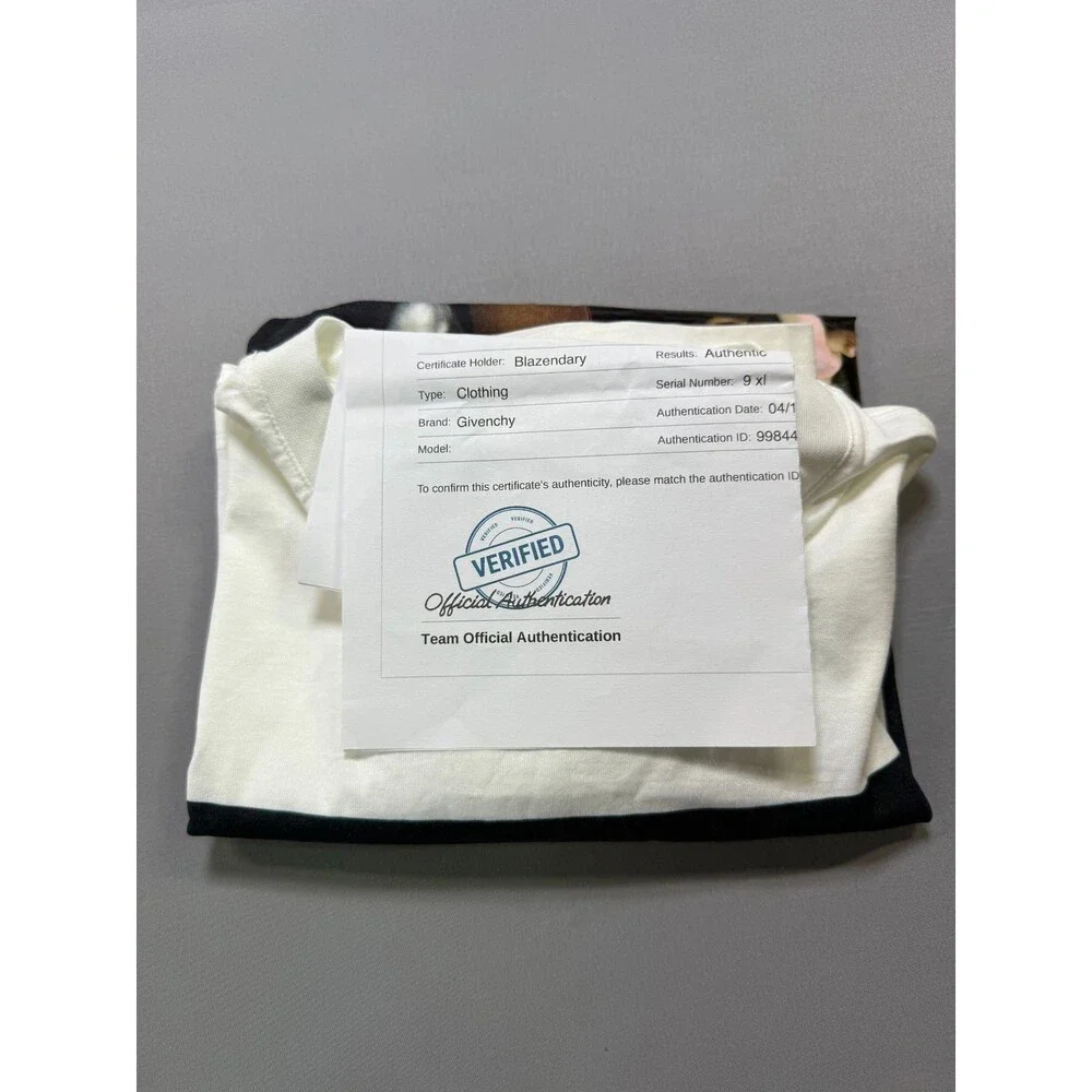 Givenchy Graphic Print Crew Neck T-Shirt Men's XL White Short Sleeve Casual Wear - Picture 6 of 7